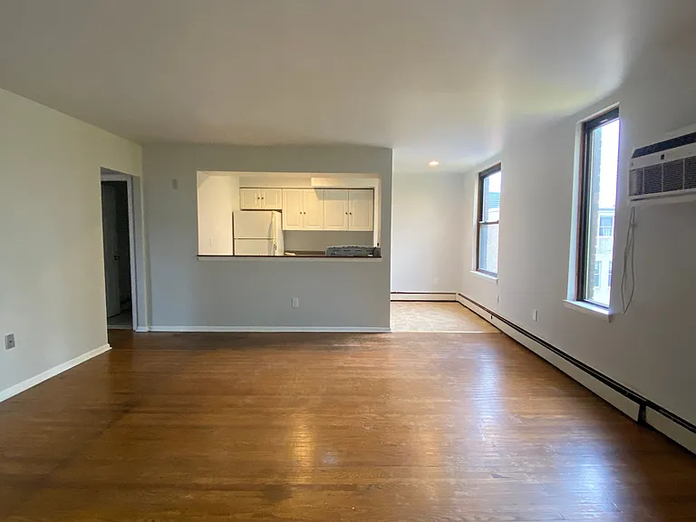 4520 Springfield Ave #B3 — Photo 1