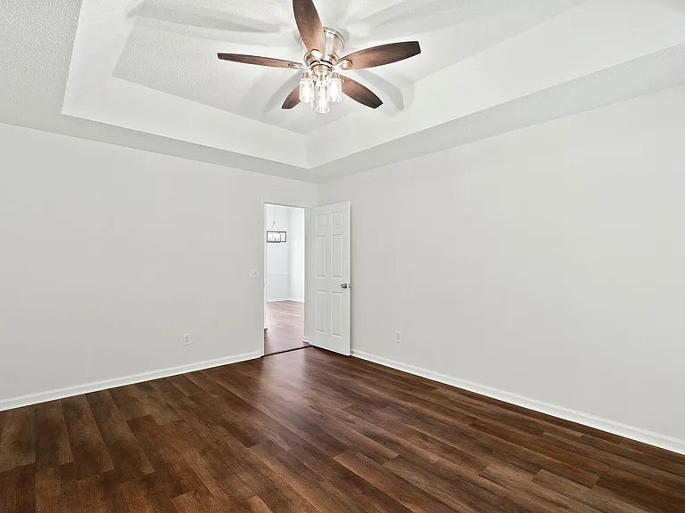 371 Marshview Dr — Photo 17