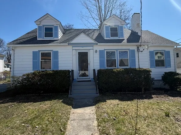 113 Lexington St, Springfield, MA 01107