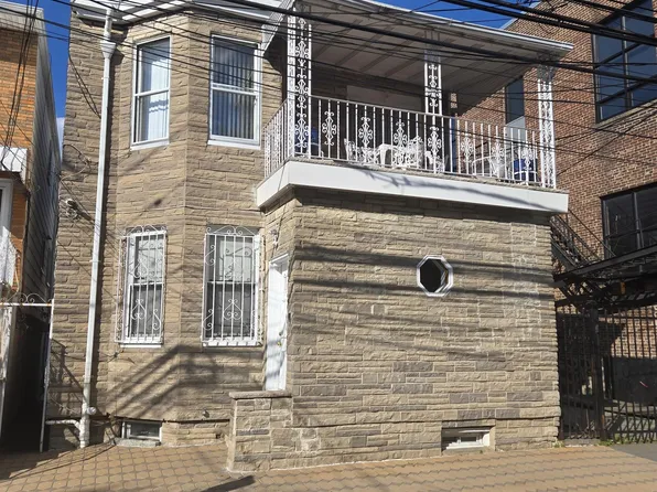 600 56th Street image 1 of 17