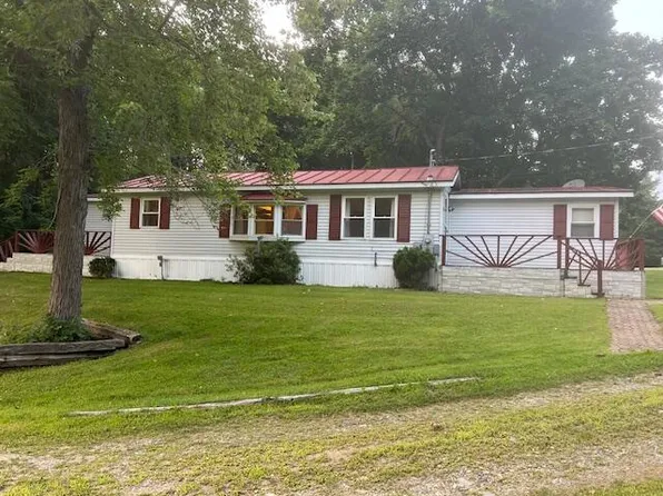 514 North Street, Hermon, ME 04401