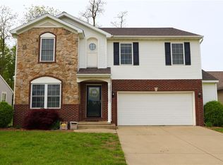 1003 Woodberry Ln, Charleston, IL