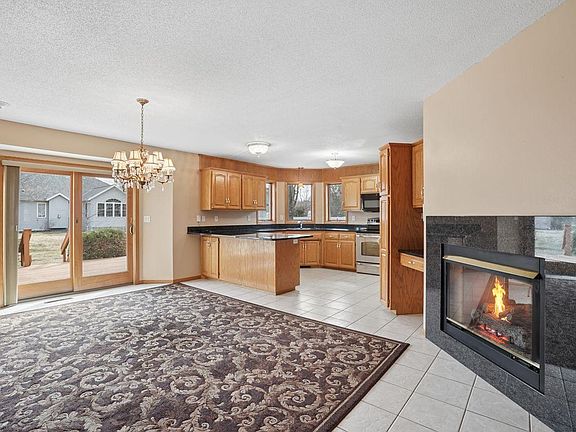 3rd image of 2210 Viking Dr