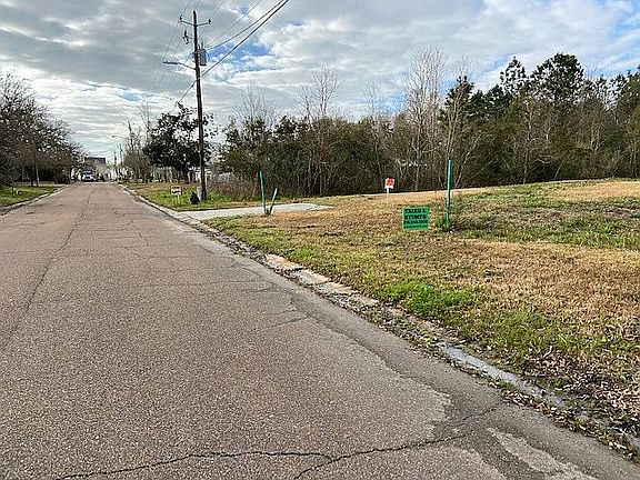 4th image of 117 Bienville Dr