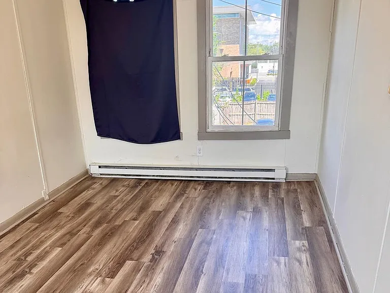 114 W Martin St #3 — Photo 5