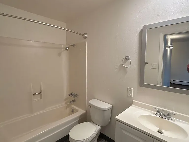 Willow Ridge — Photo 10