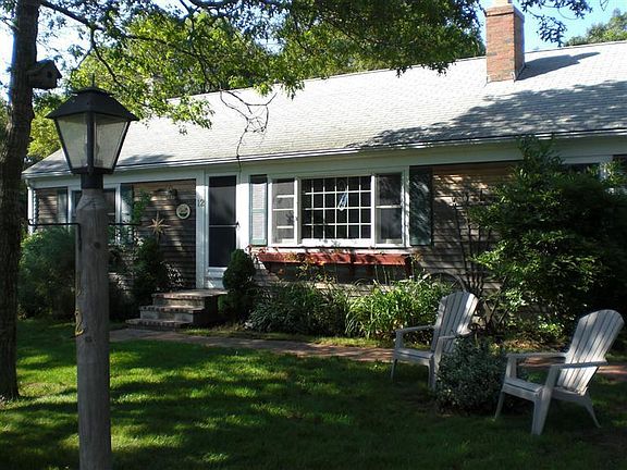 2nd image of 12 Newfield Ln