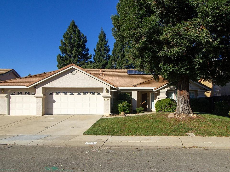 1st image of 1754 Pheasant Dr