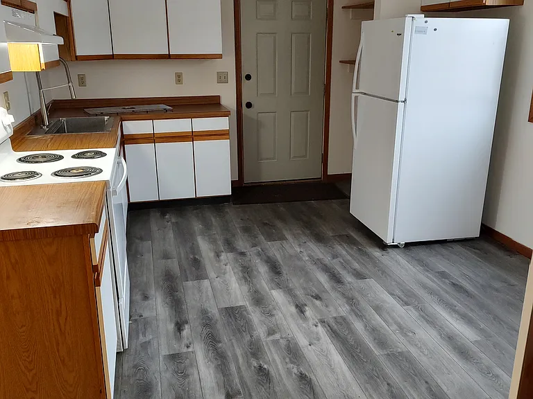 116 S Oak St #2 — Photo 2