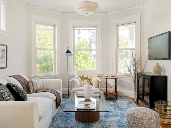 305 Walden St #1, Cambridge, MA 02138