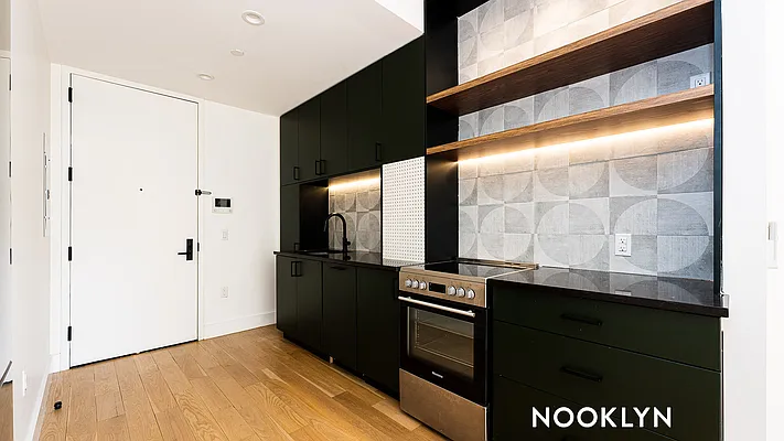 Rented by Nooklyn NYC LLC | media 43