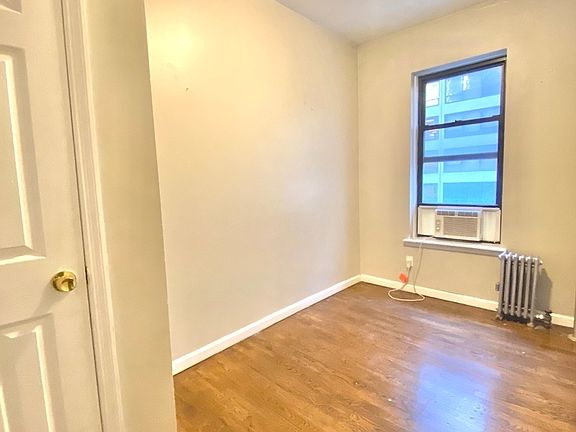 4th image of 413 E 70th St APT 12A
