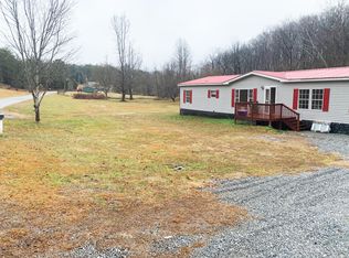 279 Seminole Trl, Cowpens, SC 29330