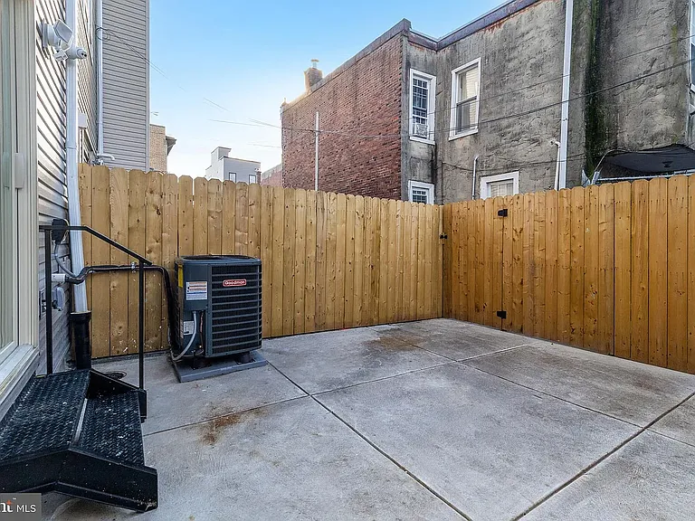 1720 S 22nd St #1 — Photo 14