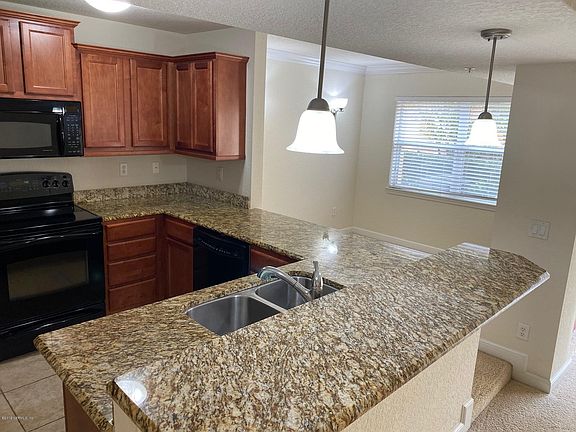 5th image of 108 Laguna Villas Blvd #D12