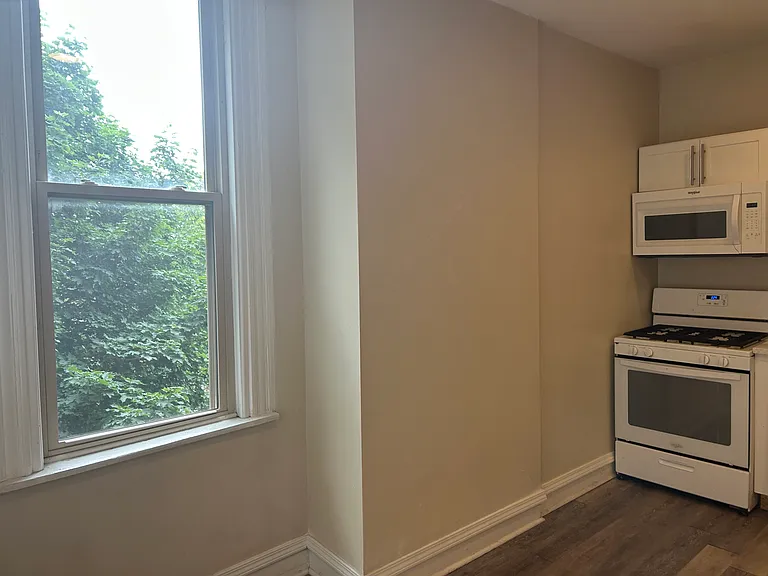 3447 Melwood Ave #3 — Photo 5