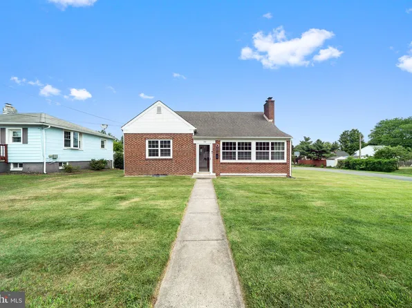 132 S Clifton Ave, Wilmington, DE 19805