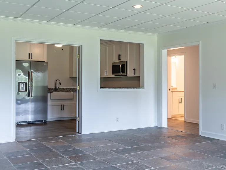 1711 Lawrence Rd — Photo 34