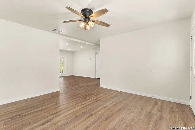 4 bed, 2.0 bath, 1204 sqft, $1,750 — Photo 4