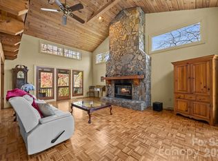 63 Chestnut Forest Rd, Fairview, NC 28730
