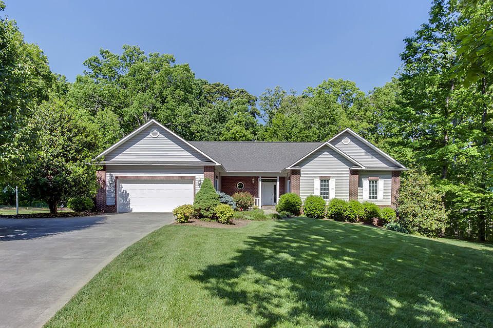 1st image of 200 Osage Dr