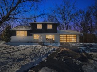 35 Rutgers Ct, Wayne, NJ 07470