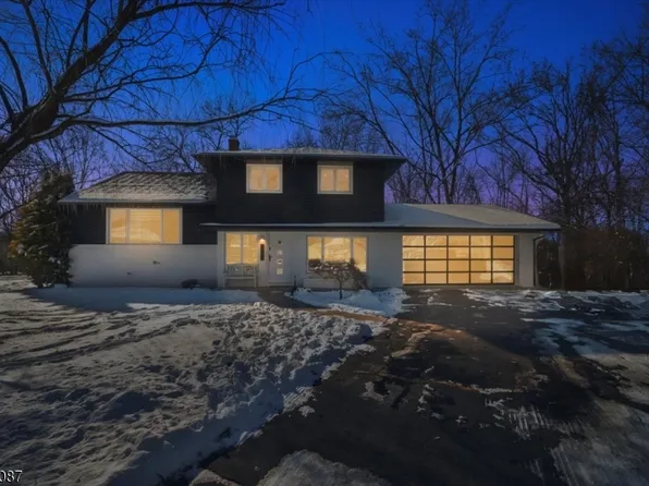 35 Rutgers Ct, Wayne Twp., NJ 07470
