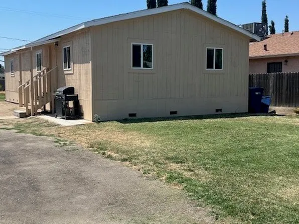 9513 Stanford Ave, Planada, CA 95365
