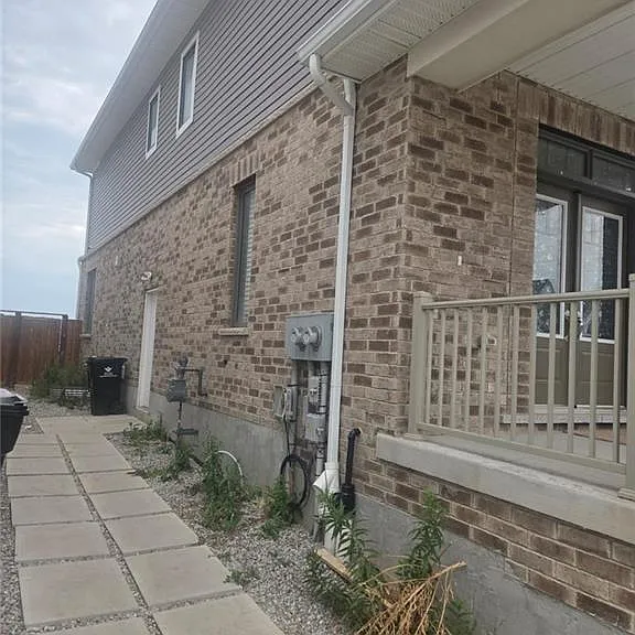 136 Forestwalk St — Photo 2