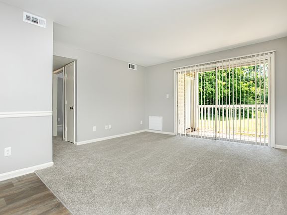 5th image of 1701 E Hudson Blvd #B10d183ec