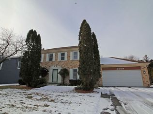 2609 Arrowwood Ln, Rolling Meadows, IL 60008