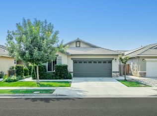 7457 E Cortland Ave, Fresno, CA