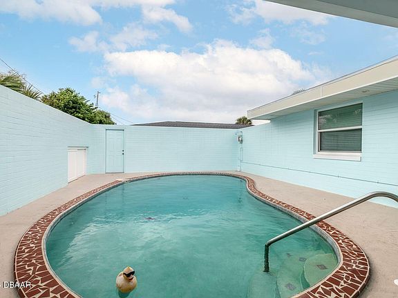 5th image of 2315 Bonnie View Dr