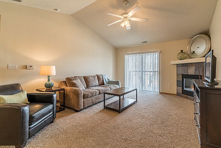 1st image of 6010 Meridian Dr #6