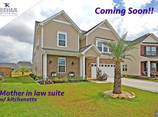 610 Redbud Ln, Summerville, SC 29486