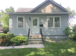 1538 12th St N, Fargo, ND 58102