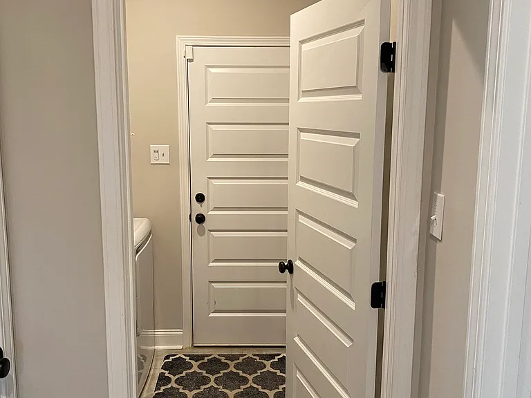 131 Rita Ann Way — Photo 36
