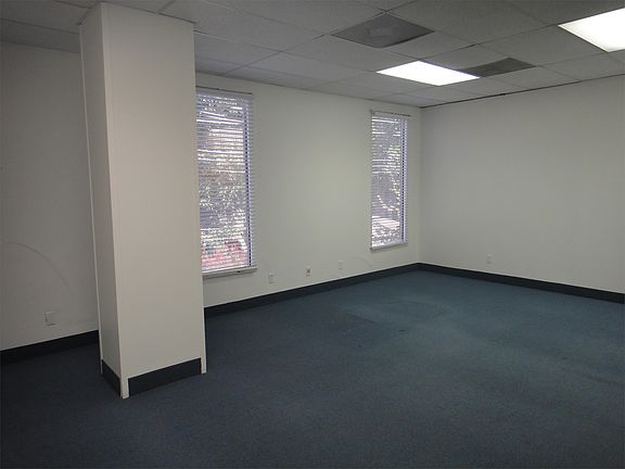 3rd image of 1301 Northwest Hwy Ste 209