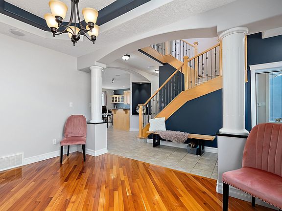 5th image of 17807 111th St NW