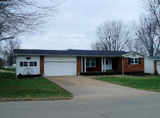 205 Aldergate St, Farmington, MO 63640