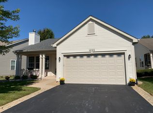 16162 Seneca Lake Cir, Crest Hill, IL 60403