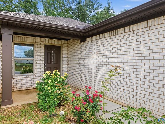 5th image of 14524 Ravenel Dr