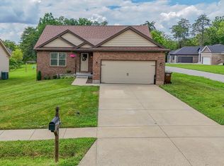 201 Lentz Ln, Mount Washington, KY 40047