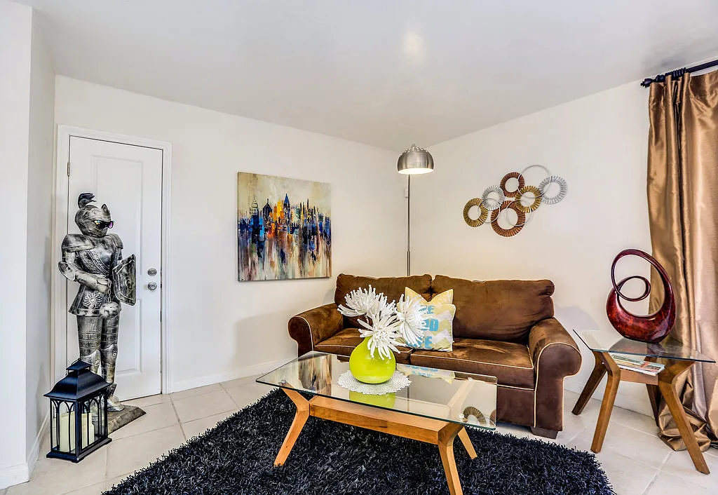 1 bed, $3,750 — Photo 2