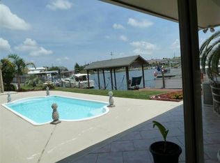 221 Chimaera Ln, Slidell, LA 70458