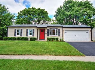 194 Bernard Dr, Buffalo Grove, IL 60089