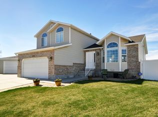 4778 W Travis Cir, West Jordan, UT 84088