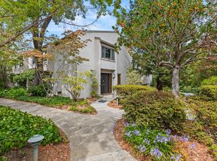 170 Sand Hill Cir, Menlo Park, CA 94025