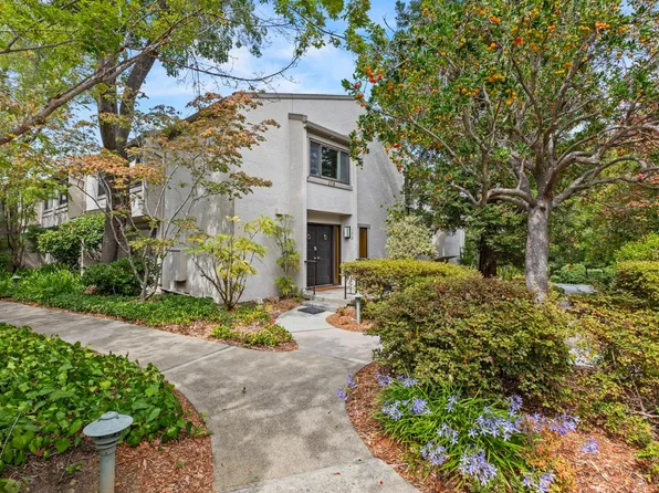 170 Sand Hill Cir, Menlo Park, CA 94025