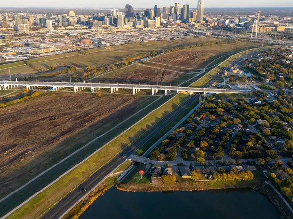 N Winnetka Ave, Dallas, TX 75212